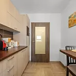 Wooden Touch Μπρασόβ