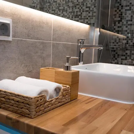 Wooden Touch Daire Braşov