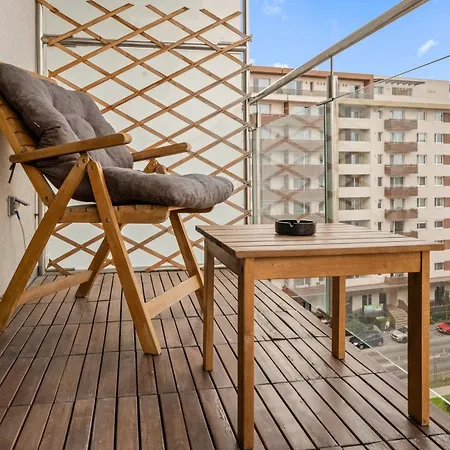 Wooden Touch * Μπρασόβ