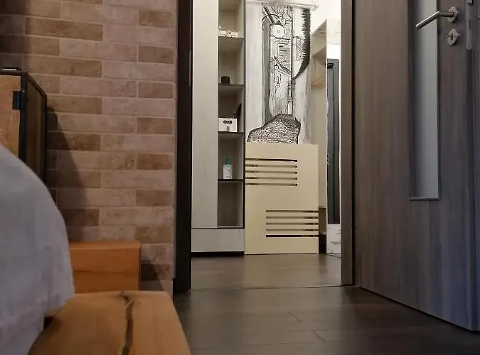 Апартаменти Wooden Touch