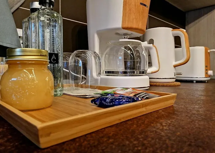 Wooden Touch Апартаменти Брашов