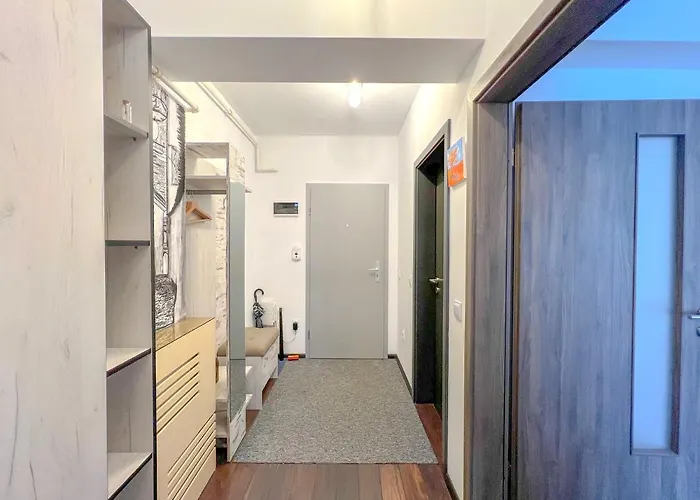 Апартаменти Wooden Touch