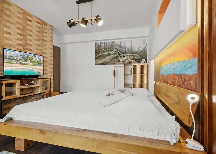 Wooden Touch Апартаменти *